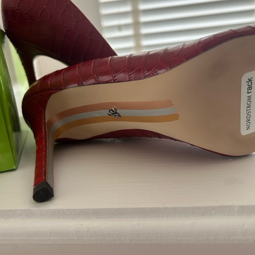 Sam Edelman - Picture 11 of 11